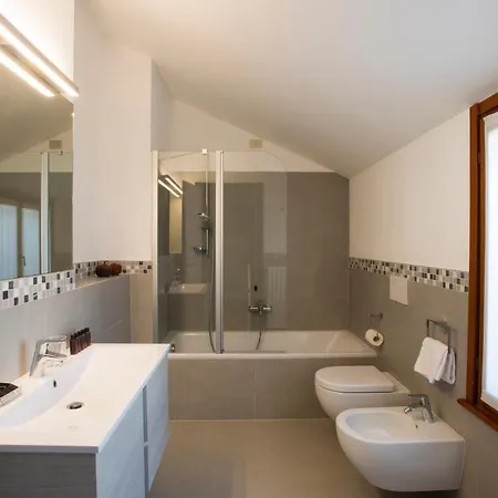 Odescalchi 3* Milano